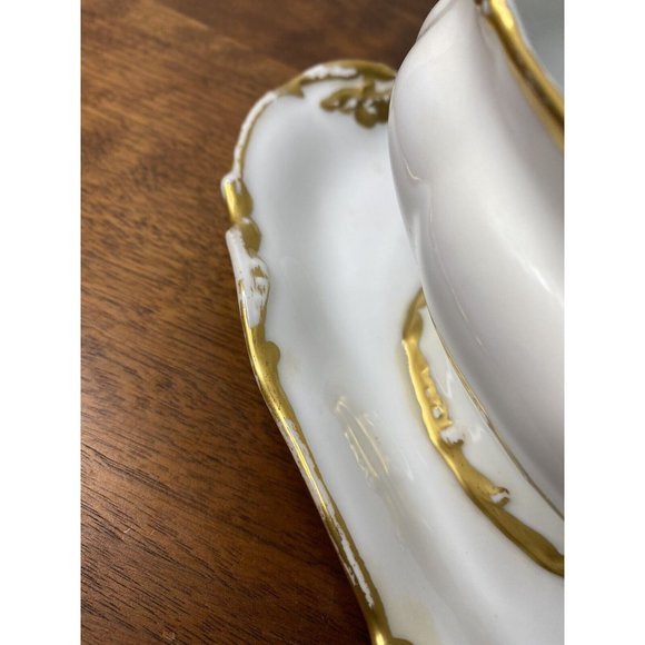 Limoges France Gravy Boat Dish Serving Bowl White Gold Scalloped Porcelain - Picture 8 of 11